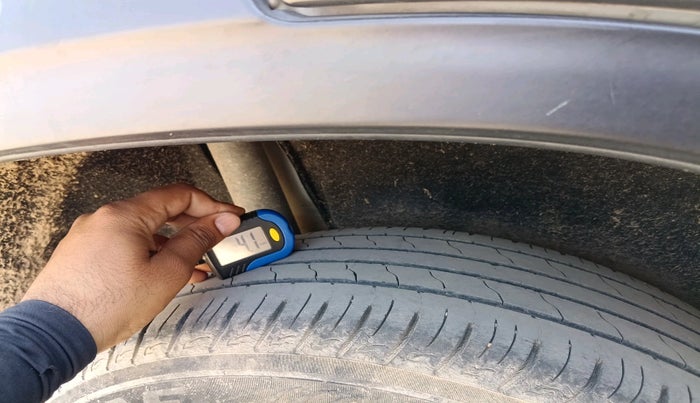 2019 Maruti Vitara Brezza ZDI, Diesel, Manual, 53,608 km, tyre