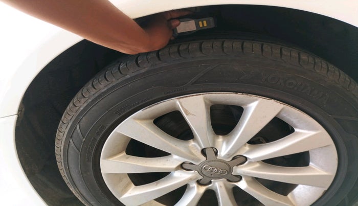 2014 Audi A6 35 TDI PREMIUM PLUS, Diesel, Manual, 1,22,405 km, tyre