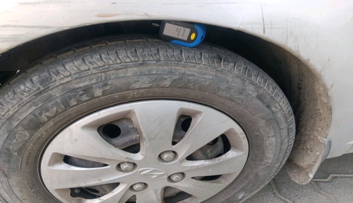 2011 Hyundai i10 MAGNA 1.2, Petrol, Manual, 67,350 km, tyre