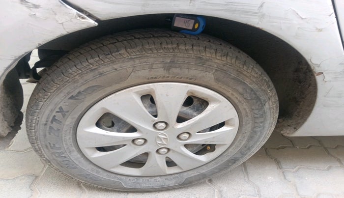 2011 Hyundai i10 MAGNA 1.2, Petrol, Manual, 67,350 km, tyre