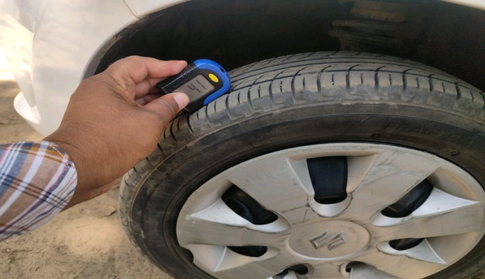 2015 Maruti Alto K10 VXI, Petrol, Manual, 99,255 km, tyre