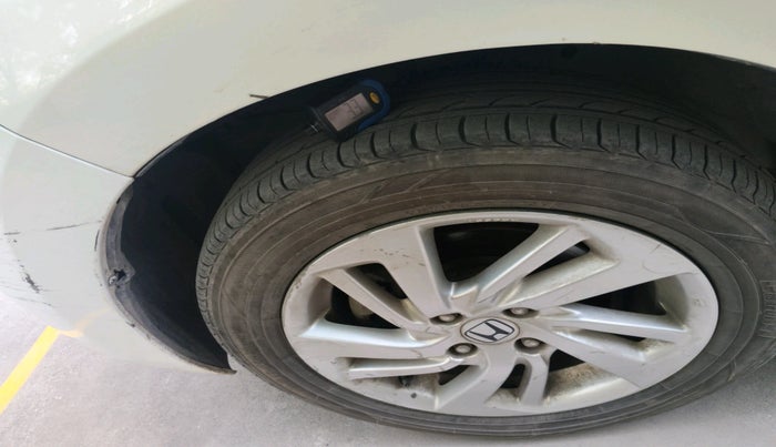 2017 Honda Jazz 1.2L I-VTEC V, Petrol, Manual, 83,727 km, tyre