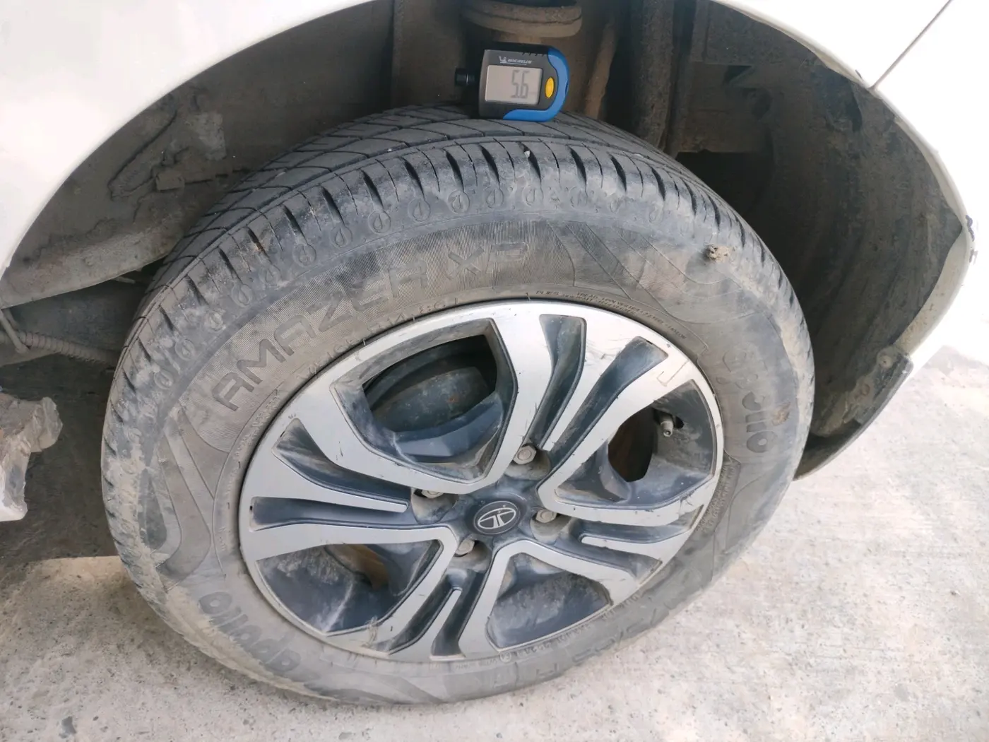 2024 Tata Tiago XTA CNG , CNG, Automatic, 45,816 km, tyre