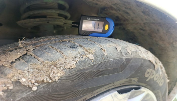 2016 Maruti Ciaz VDI SHVS, Diesel, Manual, 1,58,123 km, tyre