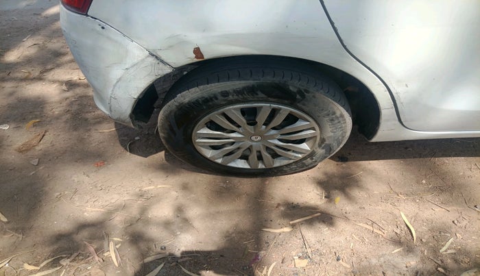 2018 Maruti Swift VXI, CNG, Manual, 1,37,939 km, tyre