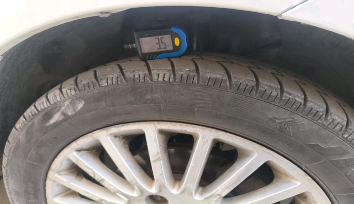 2014 Tata Zest XT PETROL, Petrol, Manual, 98,942 km, tyre