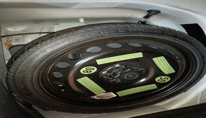 2014 Audi A4 2.0 TDI 174BHP, Diesel, Automatic, 99,446 km, tyre