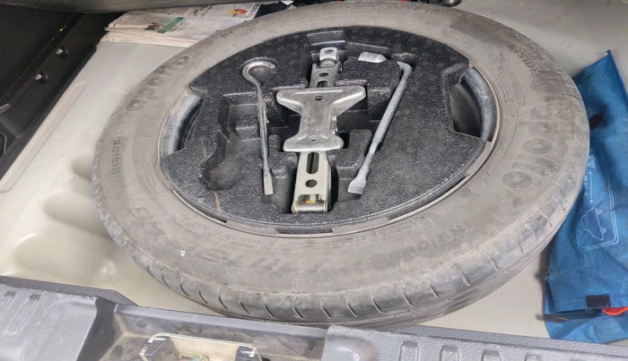 2020 Maruti Vitara Brezza VXI, Petrol, Manual, 89,948 km, tyre