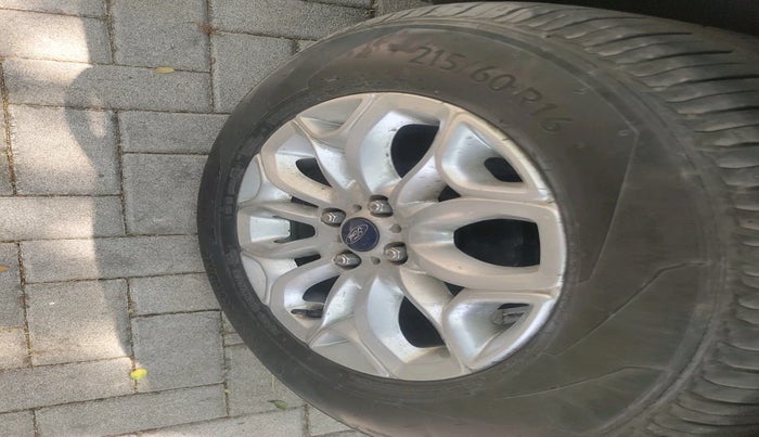 2017 Ford Ecosport TITANIUM 1.5L DIESEL, Diesel, Manual, 60,984 km, tyre