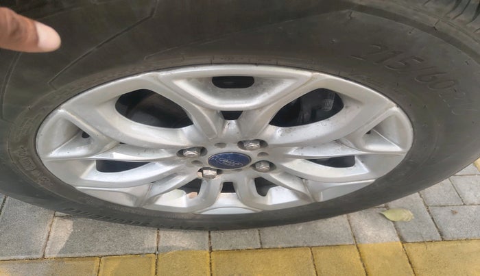 2017 Ford Ecosport TITANIUM 1.5L DIESEL, Diesel, Manual, 60,984 km, tyre