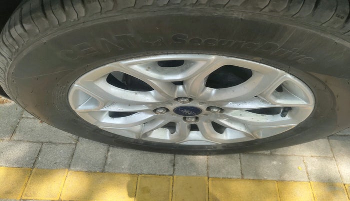 2017 Ford Ecosport TITANIUM 1.5L DIESEL, Diesel, Manual, 60,984 km, tyre