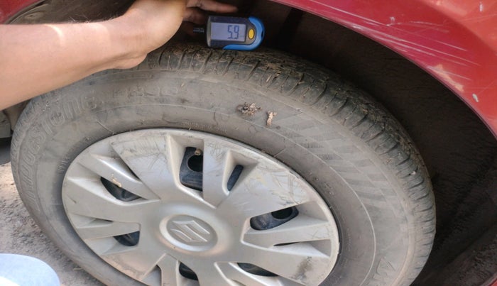 2011 Maruti Swift VXI, Petrol, Manual, 1,16,104 km, tyre