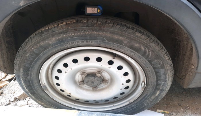 2022 Mahindra XUV300 W4 1.5 DIESEL, Diesel, Manual, 54,086 km, tyre