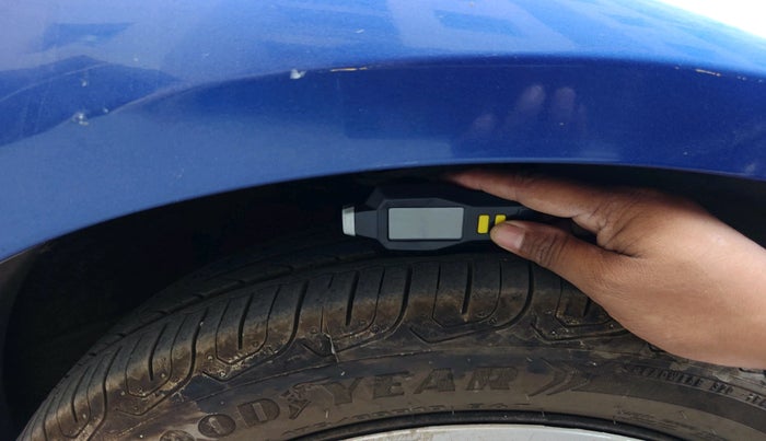 2017 Maruti IGNIS DELTA 1.2 AMT, Petrol, Automatic, 63,685 km, tyre