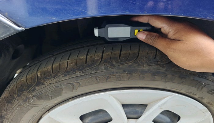 2017 Maruti IGNIS DELTA 1.2 AMT, Petrol, Automatic, 63,685 km, tyre