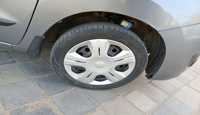 2016 Maruti Wagon R 1.0 VXI, Petrol, Manual, 83,771 km, tyre