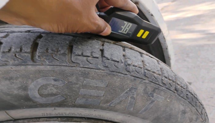 2011 Maruti Ritz VDI, Diesel, Manual, 66,742 km, tyre