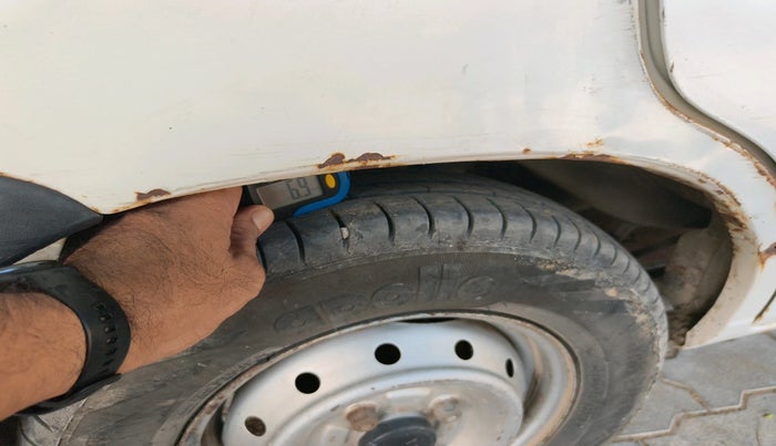 2011 Maruti Alto LXI, CNG, Manual, 80,511 km, tyre