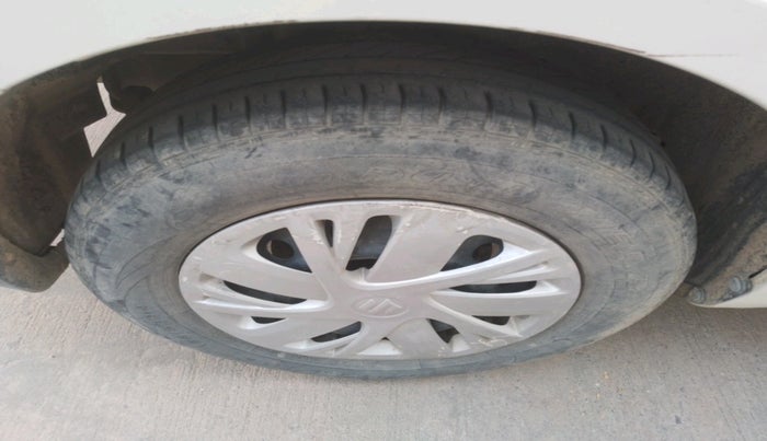 2012 Maruti Swift Dzire VXI, Petrol, Manual, 54,123 km, tyre