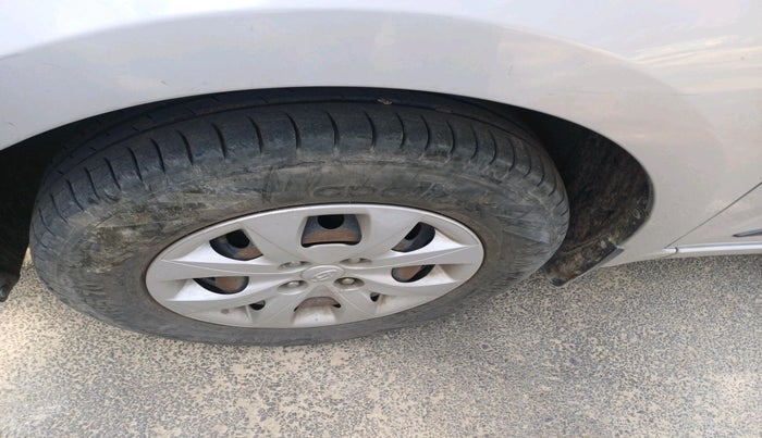 2016 Hyundai Elite i20 SPORTZ 1.4 CRDI, Diesel, Manual, 59,776 km, tyre