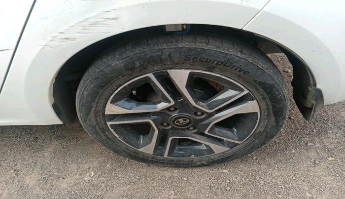 2017 Tata TIGOR XZ (O) PETROL, Petrol, Manual, 60,889 km, tyre