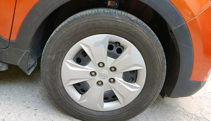 2019 Hyundai Creta E PLUS 1.6 PETROL, Petrol, Manual, 55,619 km, tyre