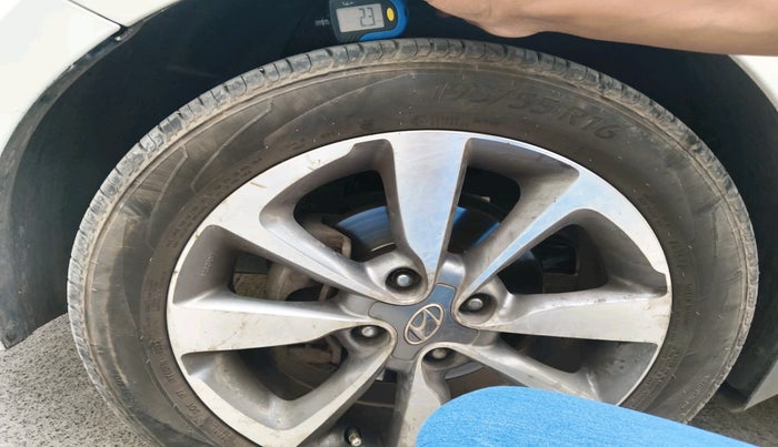 2015 Hyundai Elite i20 ASTA 1.2, Petrol, Manual, 71,317 km, tyre