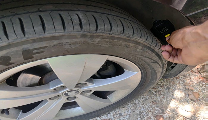 2017 Skoda Superb STYLE 1.8 TSI AT, Petrol, Automatic, 54,905 km, tyre