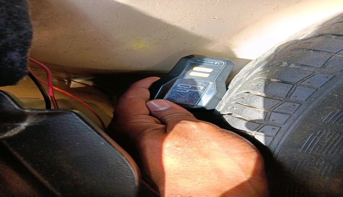 2014 Maruti Swift Dzire VXI, Petrol, Manual, 89,515 km, tyre