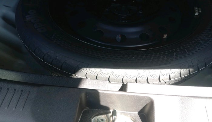 2024 Toyota URBAN CRUISER HYRYDER G NEO DRIVE, Petrol, Manual, 22,296 km, tyre