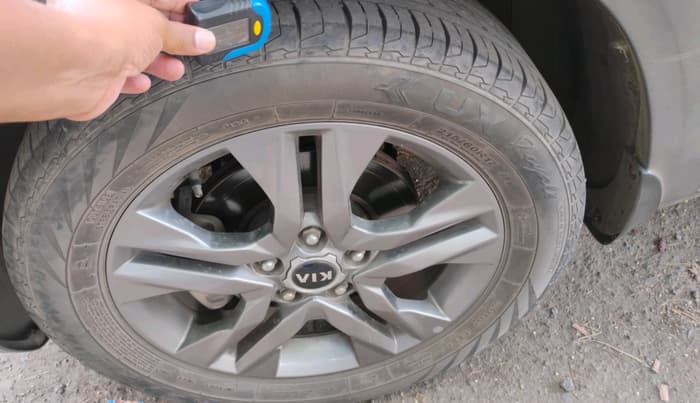 2021 KIA SELTOS HTX IVT 1.5 PETROL, Petrol, Automatic, 39,107 km, tyre