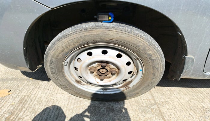 2014 Maruti Wagon R 1.0 LXI CNG, CNG, Manual, 1,11,114 km, tyre