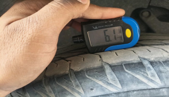 2022 Tata Safari XZA, Diesel, Automatic, 32,379 km, tyre