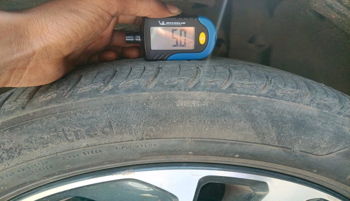 2021 Tata ALTROZ XZ PETROL, Petrol, Manual, 34,417 km, tyre