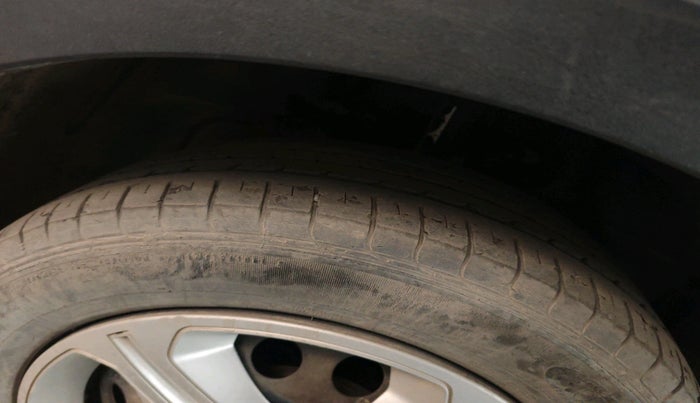 2020 Tata NEXON XZ PETROL, Petrol, Manual, 51,469 km, tyre