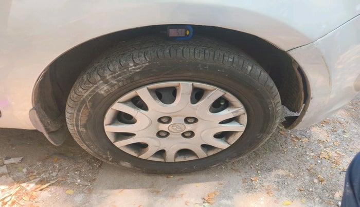 2009 Hyundai i20 MAGNA 1.2, Petrol, Manual, 1,57,525 km, tyre