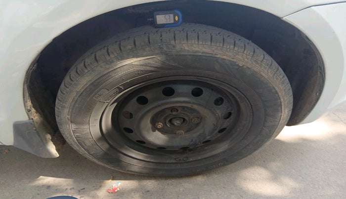 2011 Maruti Swift Dzire VDI, Diesel, Manual, 1,39,516 km, tyre