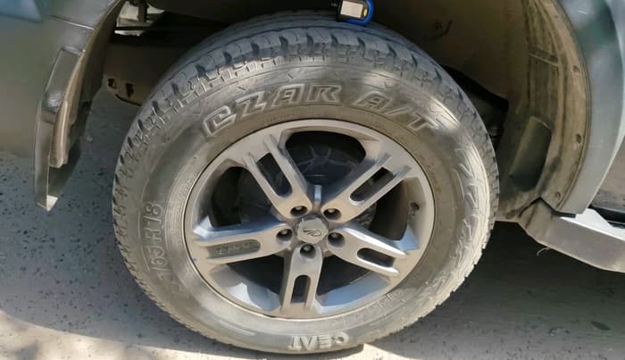 2021 Mahindra Thar LX PETROL HT 4WD AT, Petrol, Automatic, 31,369 km, tyre