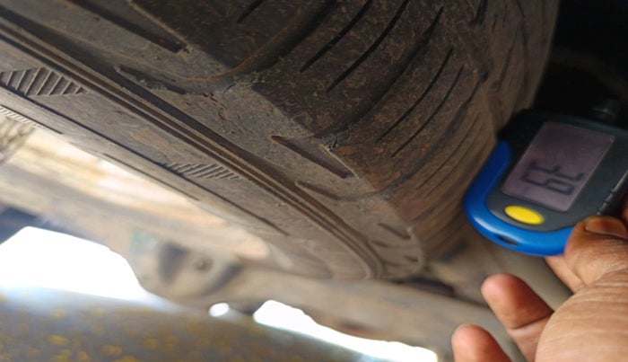 2017 Tata Hexa XT 4X2 7 STR, Diesel, Manual, 1,10,894 km, tyre