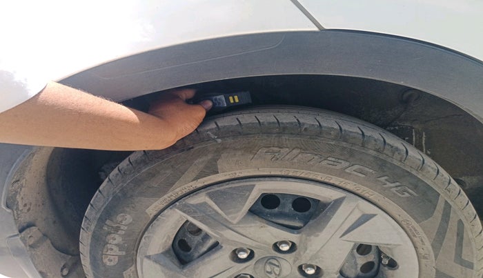 2023 Hyundai VENUE S 1.2, Petrol, Manual, 32,065 km, tyre