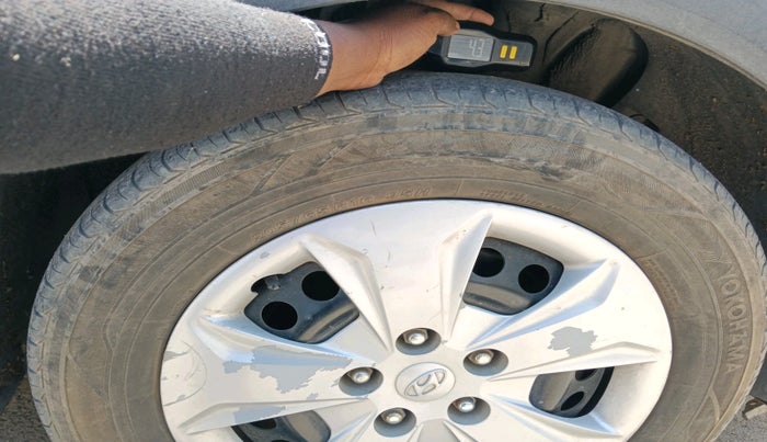 2015 Hyundai Creta S 1.4 DIESEL, Diesel, Manual, 1,12,725 km, tyre