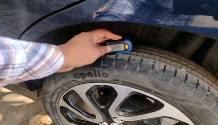 2023 Maruti Baleno ALPHA 1.2 AGS, Petrol, Automatic, 15,511 km, tyre