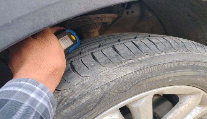 2017 Hyundai Creta SX PLUS 1.6 PETROL, Petrol, Manual, 63,865 km, tyre