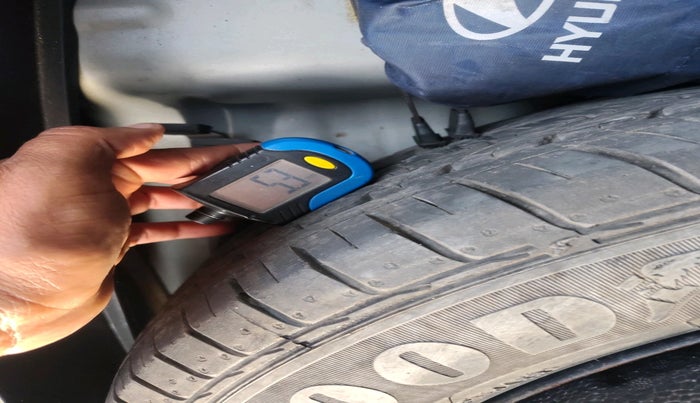 2017 Hyundai Creta SX PLUS 1.6 PETROL, Petrol, Manual, 63,865 km, tyre