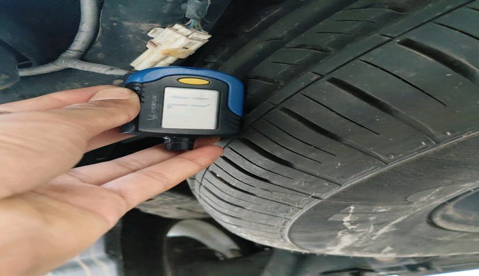 2022 Mahindra Scorpio S11 2WD, Diesel, Manual, 1,00,469 km, tyre