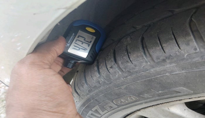 2018 Ford Ecosport TITANIUM 1.5L PETROL, Petrol, Manual, 1,03,904 km, tyre