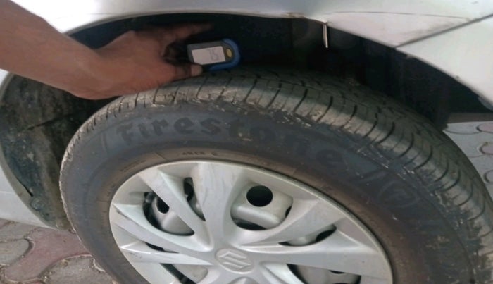 2016 Maruti Swift LXI (O), Petrol, Manual, 57,851 km, tyre