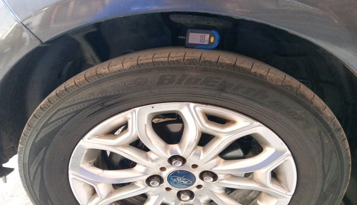 2014 Ford Ecosport TITANIUM 1.5L DIESEL, Diesel, Manual, 1,88,626 km, tyre