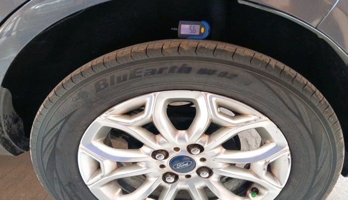 2014 Ford Ecosport TITANIUM 1.5L DIESEL, Diesel, Manual, 1,88,626 km, tyre