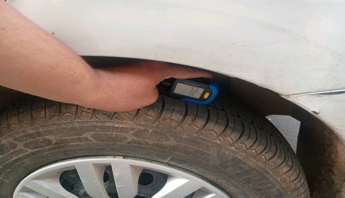 2020 Maruti Dzire VXI, Petrol, Manual, 66,614 km, tyre